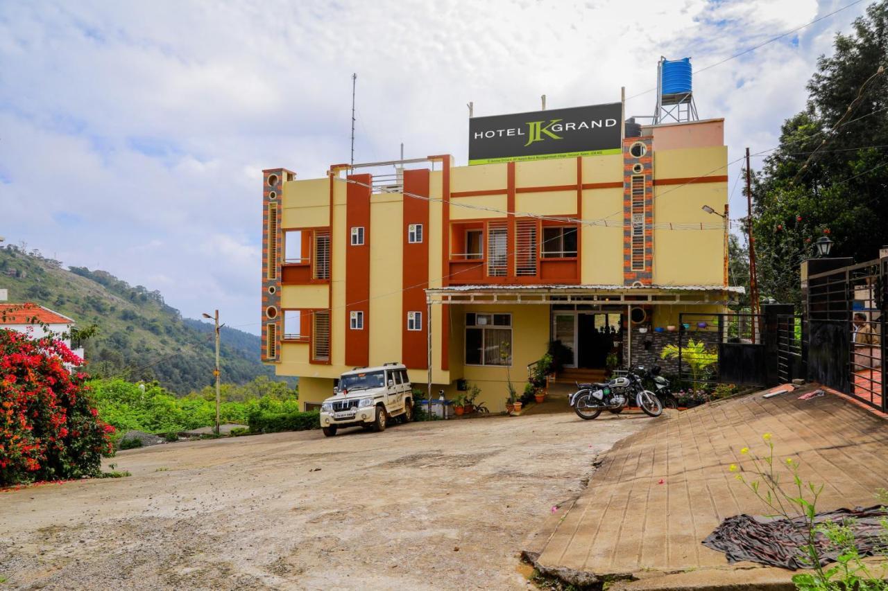Hotel Jk Grand Jerkaud Kültér fotó